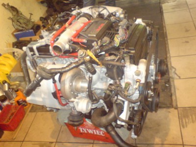 W tym samym czasie robiłem remont główny silnika z Supry MK3 3.0 Turbo