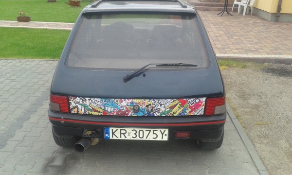 pewnie wielu stickerbomb nie przypadł do gustu:) a ja dziękuje za opinie to moje auto i mój gust czy to się komuś podoba czy nie :)