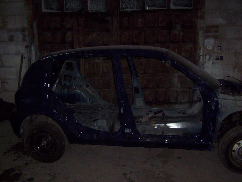 clio2.jpg