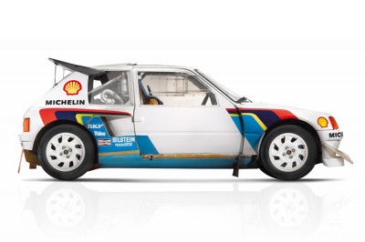 Peugeot-205-T16.jpg