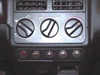 konsola z 205t16 bram.jpg