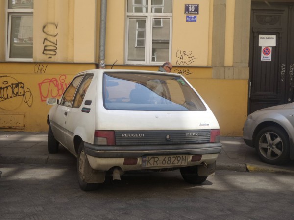 peugeot 205 junior smoleńsk.jpg